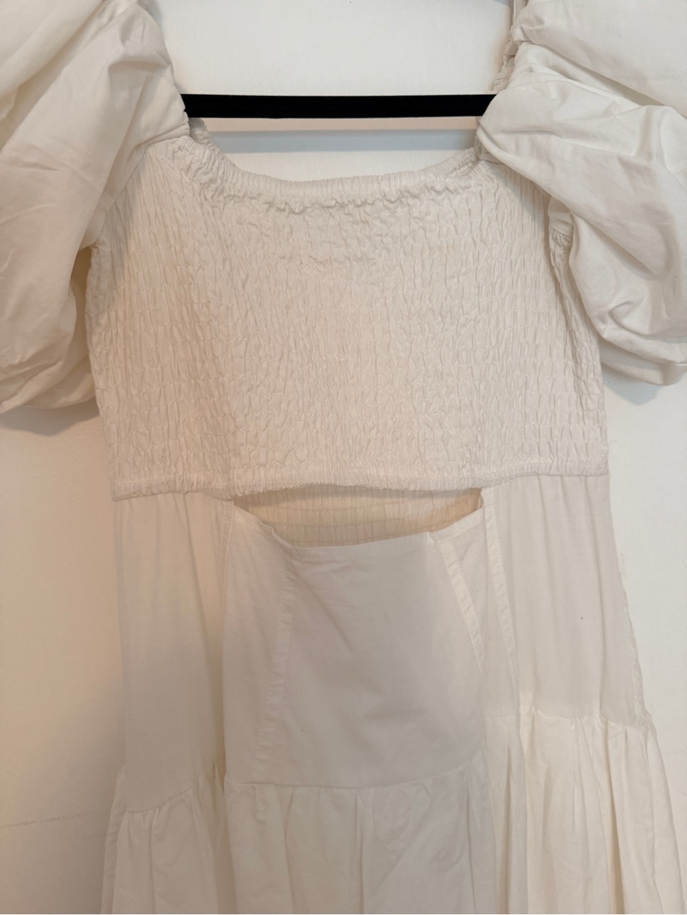 Moon River white Smocked Maxi dress with Puffed Sleeves